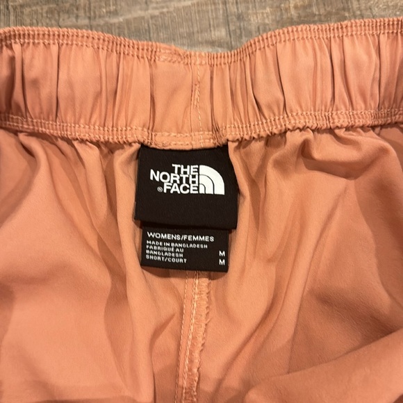 The North Face Athletic Short Peach Color Size Medium - Picture 2 of 4